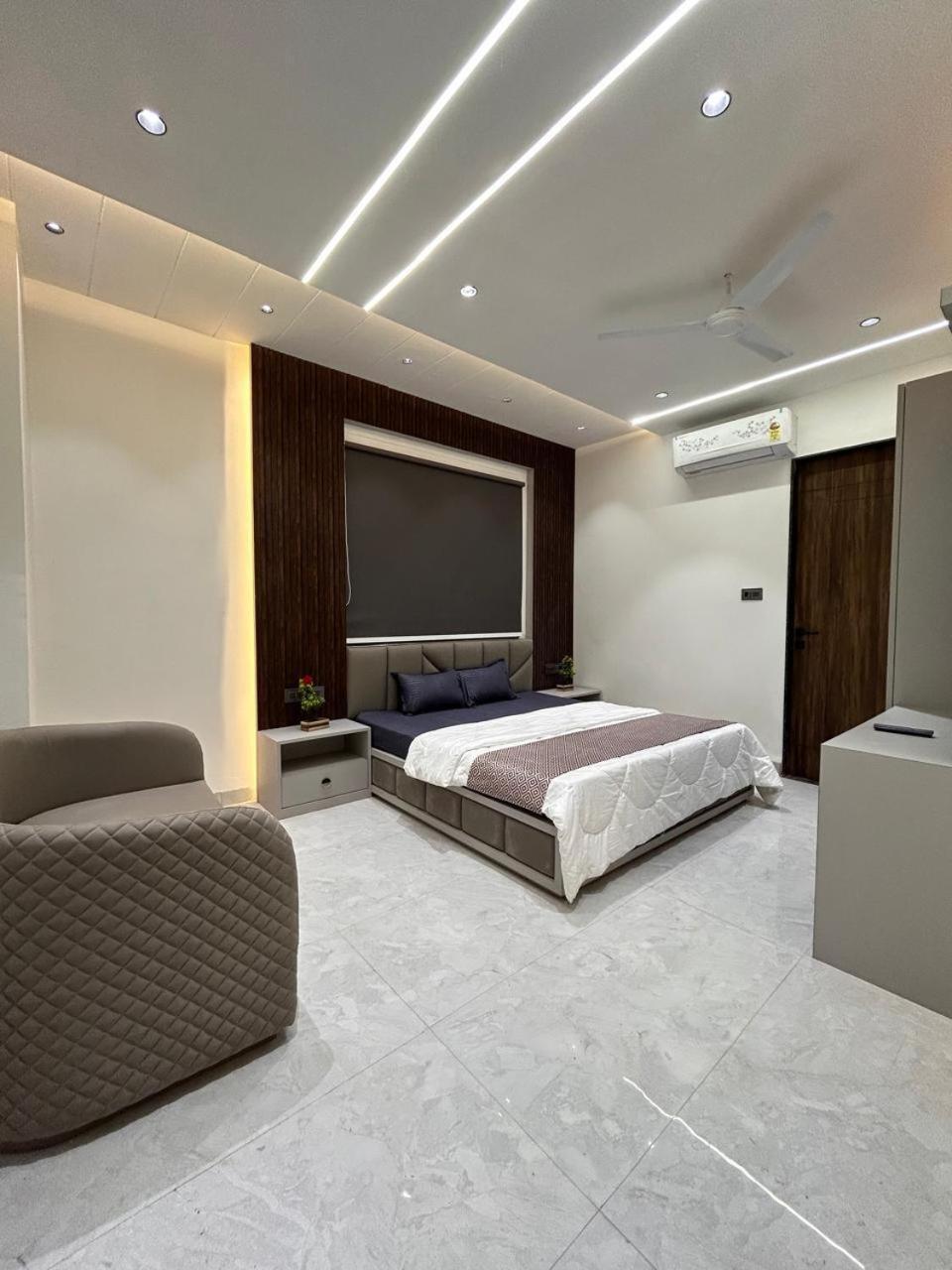 Hotel Sleep Inn Indore Extérieur photo