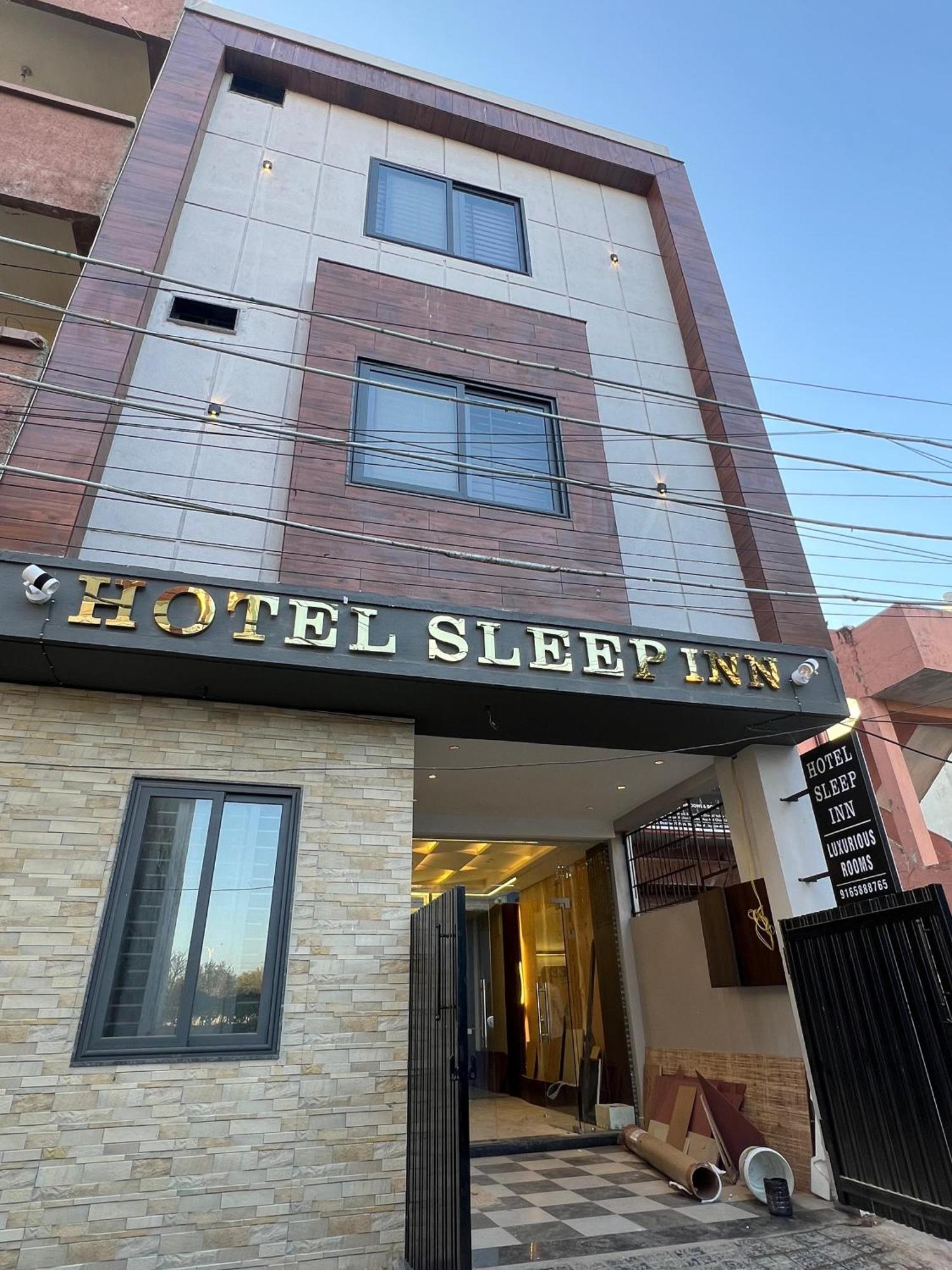 Hotel Sleep Inn Indore Extérieur photo